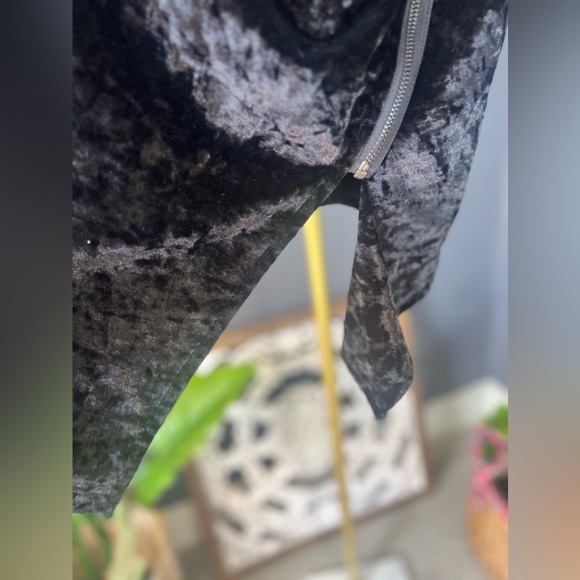 Blank NYC - Picture 9 of 17